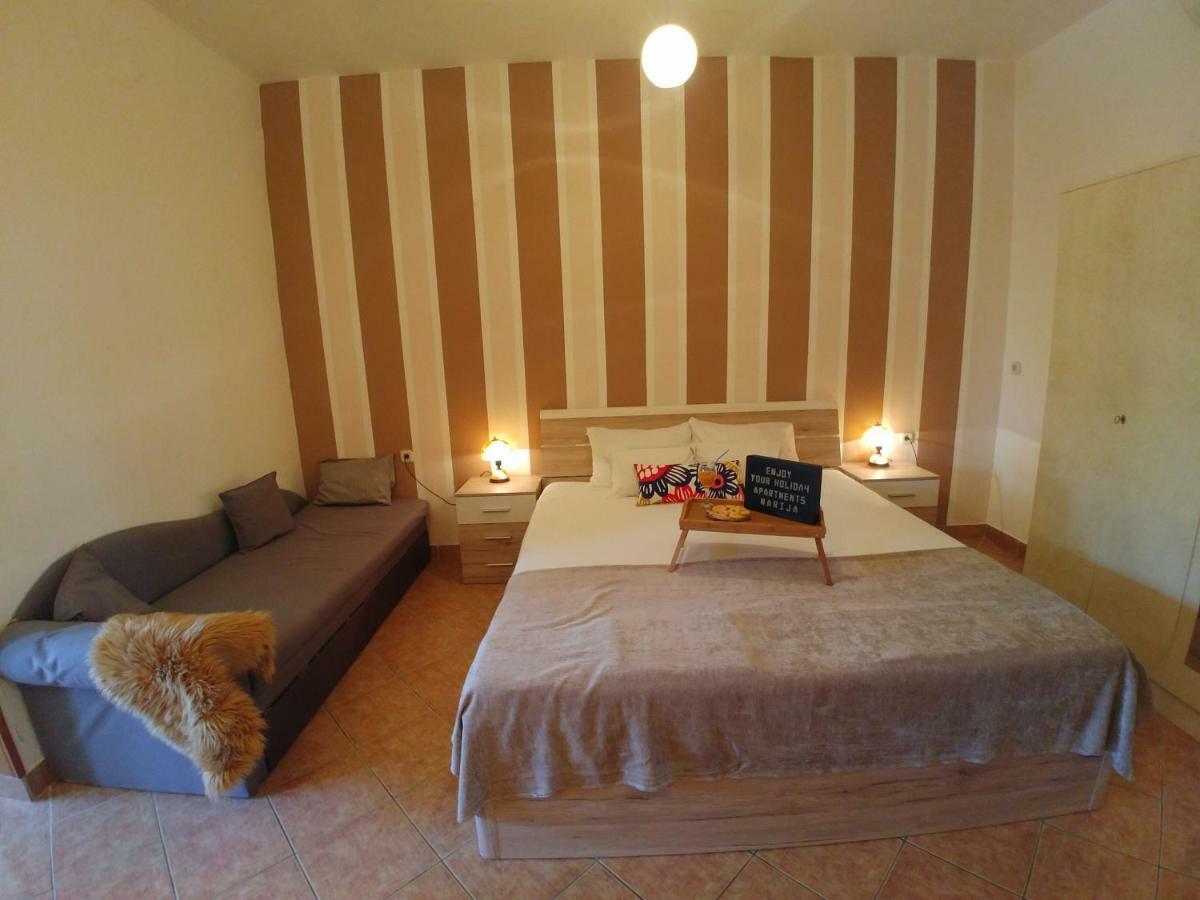 Apartments Marija カルロバッグ エクステリア 写真
